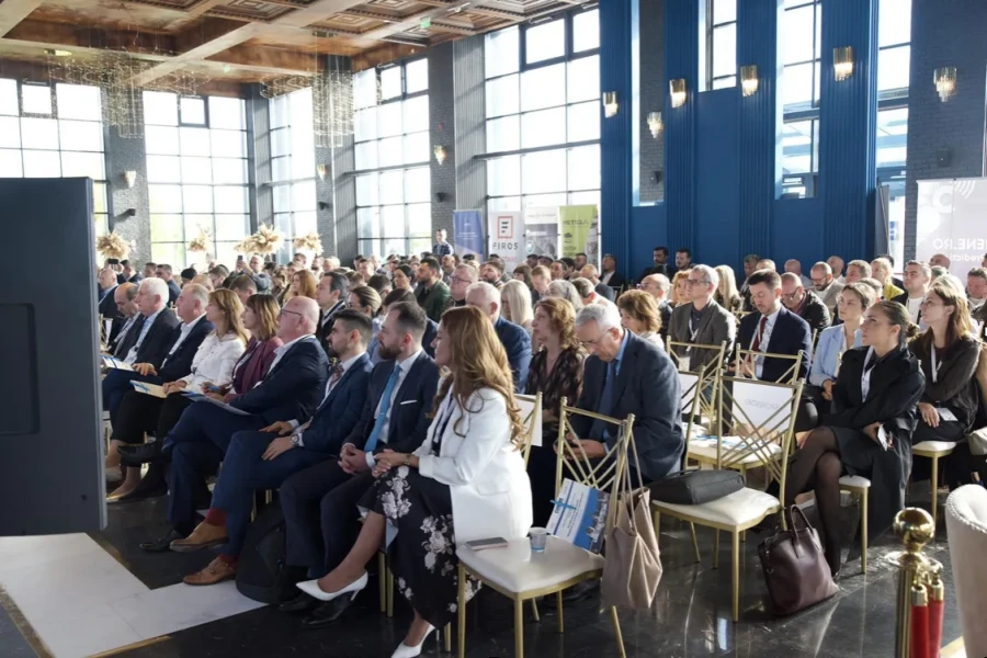 conferinta-regionala-realism-si-viziune-in-constructii_cjwfq