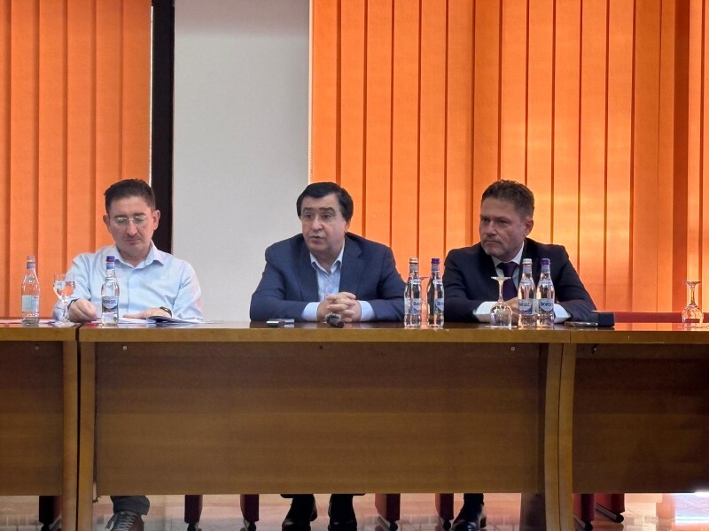 whatsapp-image-2025-11-05-at-12_03_27-3